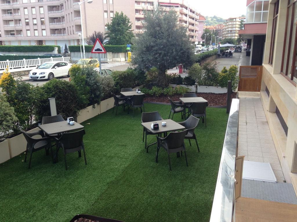 Las Rocas Playa Hotel Castro Urdiales Exterior photo
